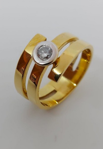 Bicolor ring